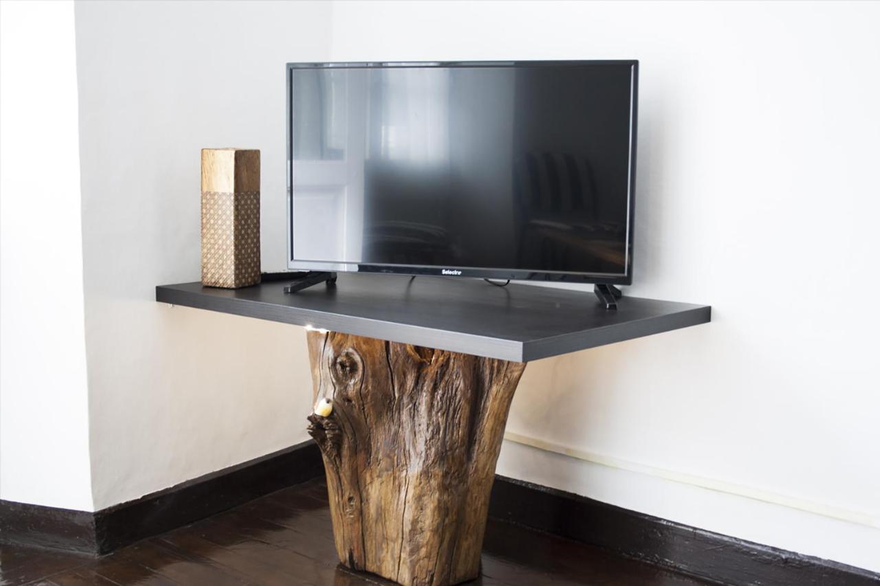 Piso Centrico Amplio, Luminoso, En Casa De Piedra Apartment Guitiriz Ngoại thất bức ảnh