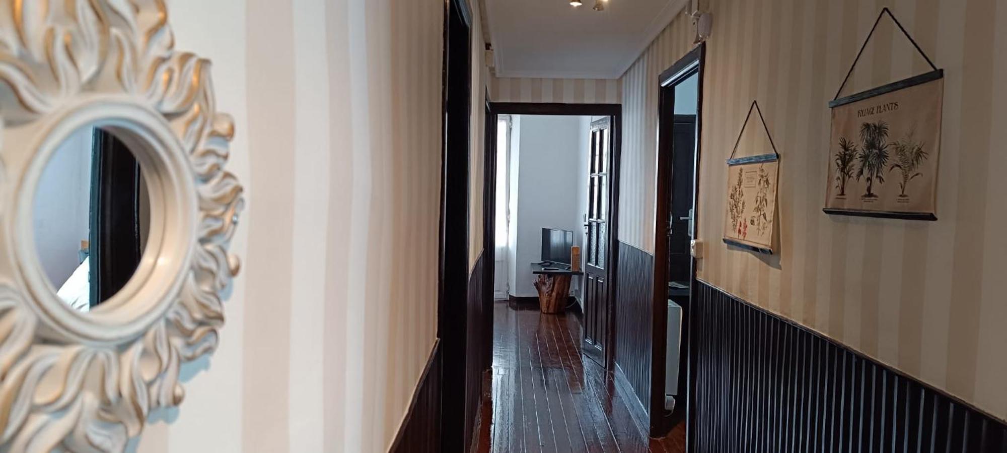 Piso Centrico Amplio, Luminoso, En Casa De Piedra Apartment Guitiriz Ngoại thất bức ảnh